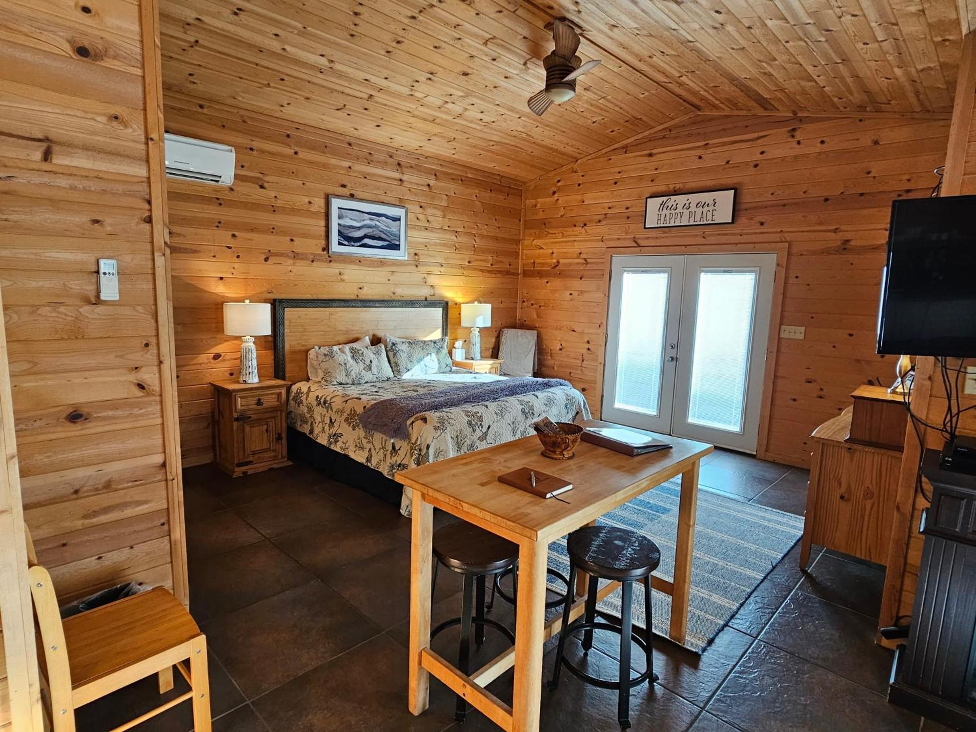 5 Min To Beaver Lake-King Bed-Fire Pit-Jetted Tub #3 ยูเรกาสปริงส์ ภายนอก รูปภาพ